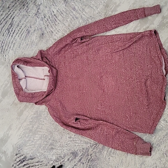 Mossimo burgundy sweatshirt - Picture 1 of 3